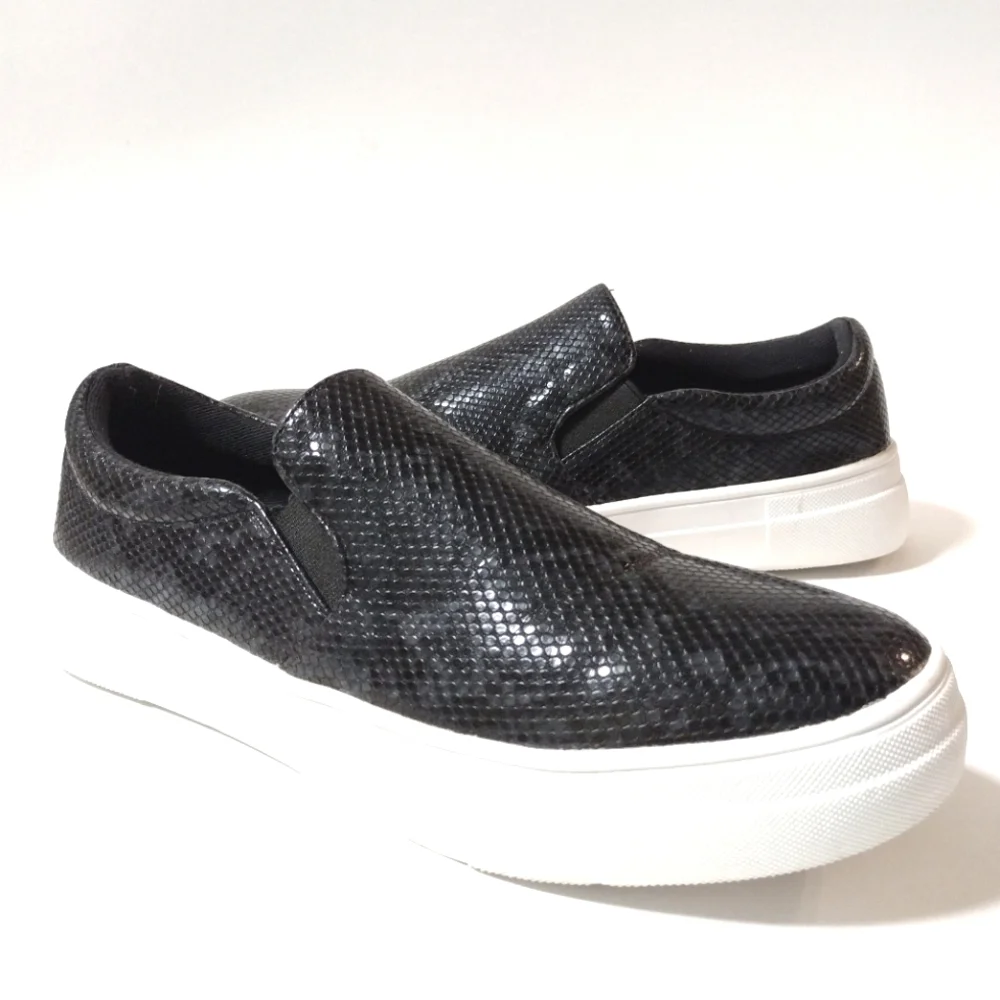 Coconuts by Matisse Women's Harry Snakeskin Platform Slip-On Sneakers Size 9